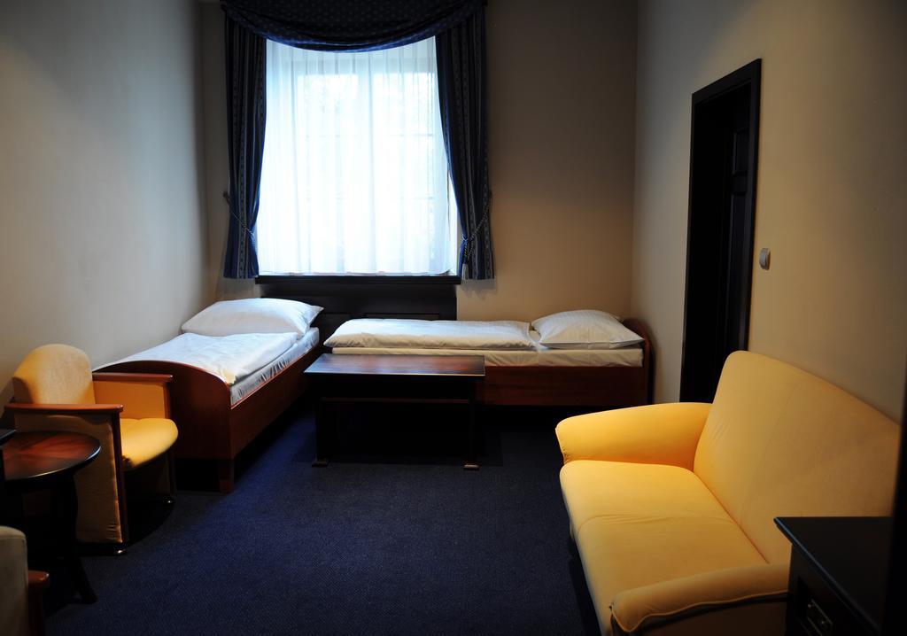 Hotel Fara Rancirov Jihlava Zimmer foto